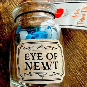 Halloween- (1) HARD TO FIND Target mini potion bottle. Eye of Newt.